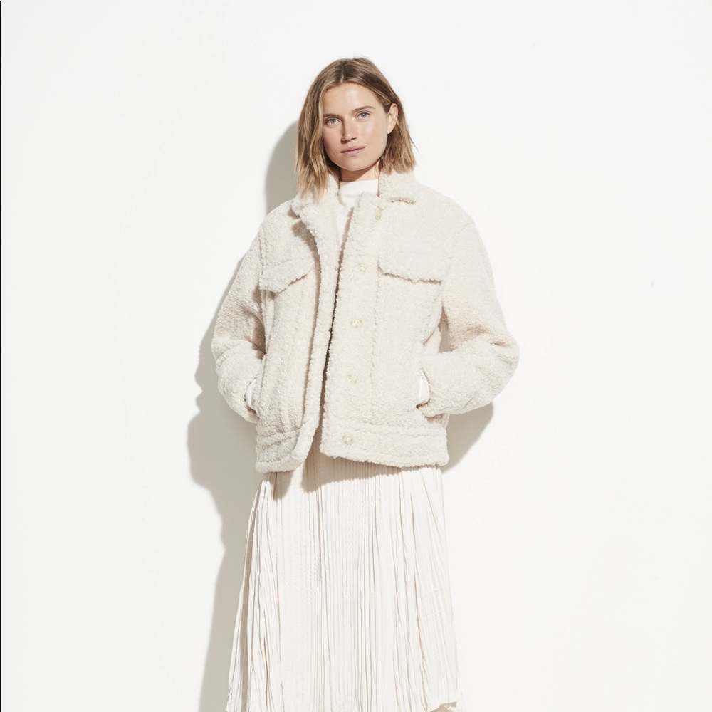 Vince Sherpa Jacket in pearl